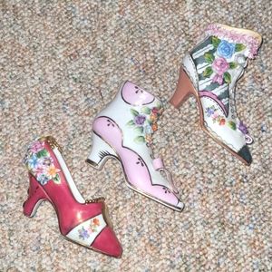 Decorative miniature ceramic painted shoes